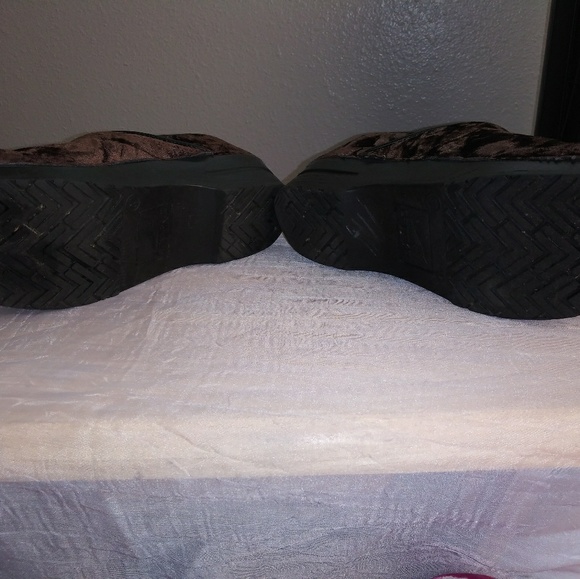 Dansko Clog Shoes Fall Fashion - Picture 6 of 7